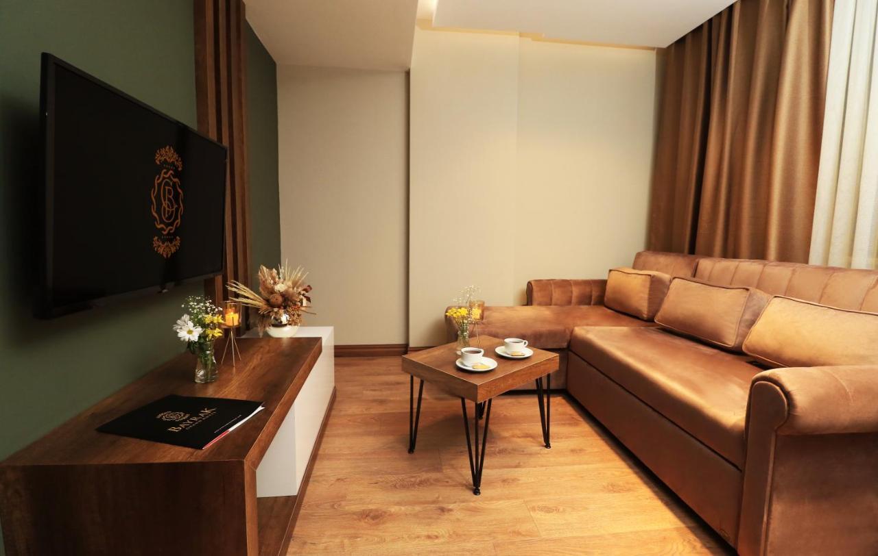 Bayrak Grand Hotel Trabzon Esterno foto