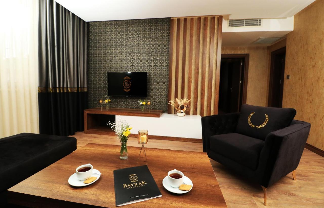 Bayrak Grand Hotel Trabzon Esterno foto